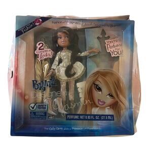 Bratz Doll Yasmin Designed by Yasmin Gold Outfit 2 Looks Preowned Box Damage